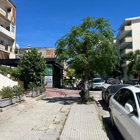 Apartament City דירה